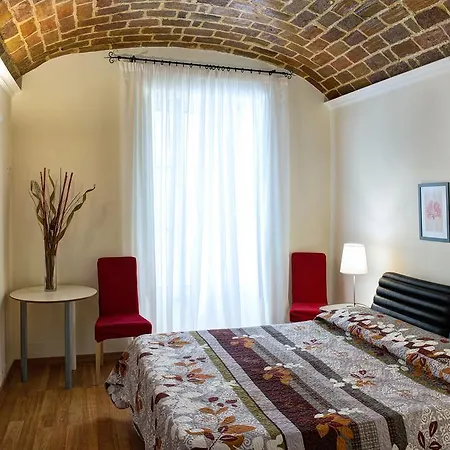 Italia Daire Roma